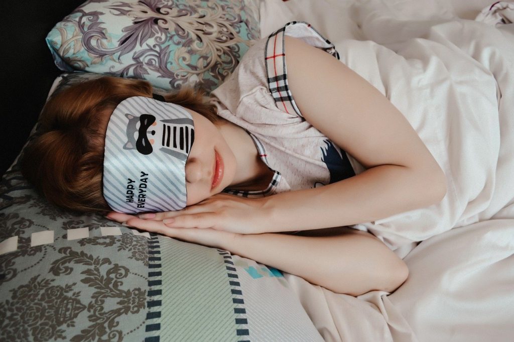 sleep mask, dream, vacation-5381840.jpg