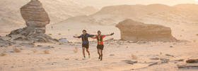 runners running the Qarun trail ultramarathon